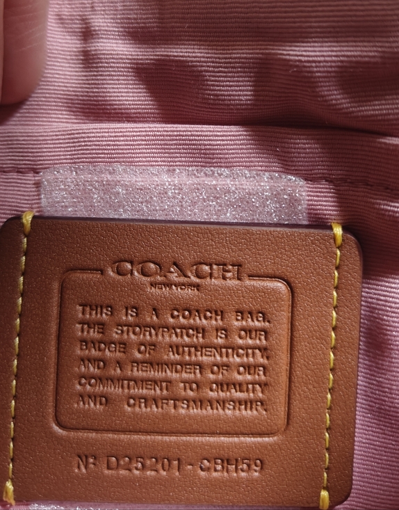 Coach Teri Shoulder Bag (Straw, Cherry Blossom, Pink) - Picture 9 of 13